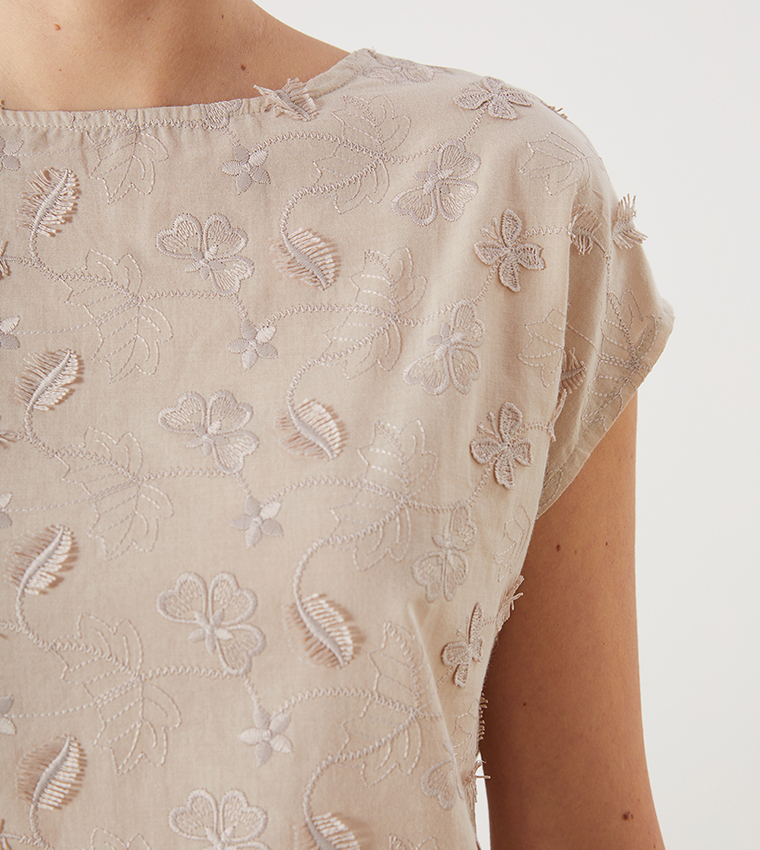 Embroidered Crew Neck Top