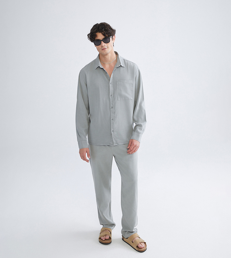 Regular Fit Short Sleeves Gabardine Shirt