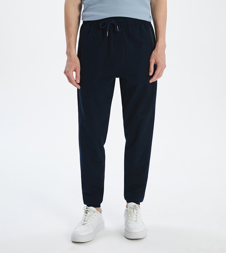 Drawstring Waist Standard Fit Joggers