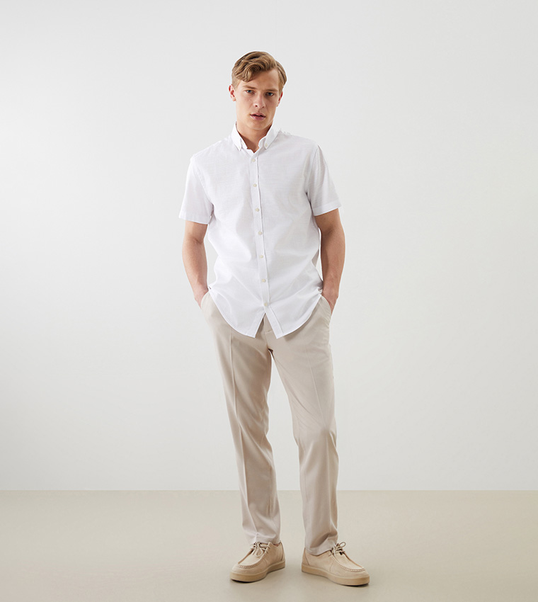 Mid Rise Standard Fit Trousers