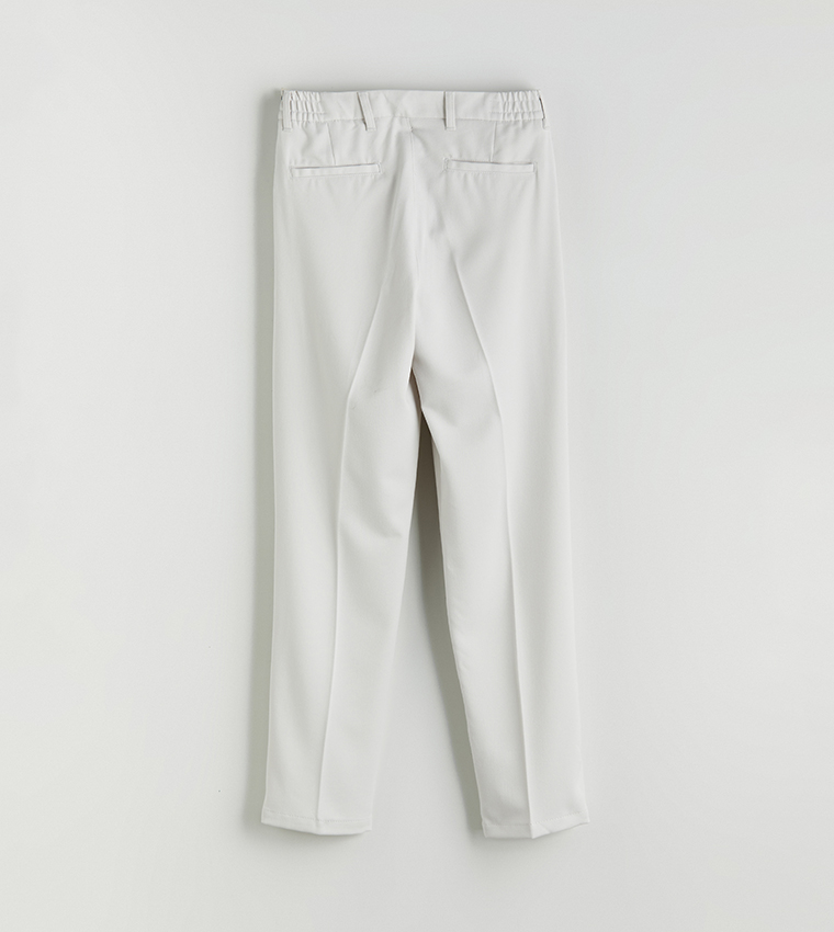 Solid Mid Rise Slim Fit Trousers