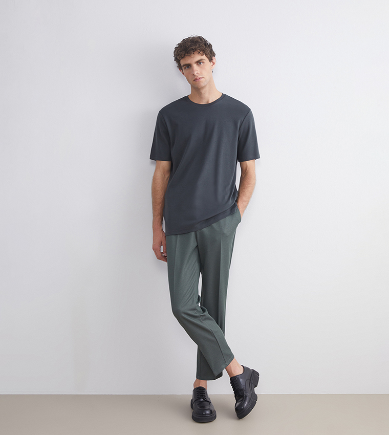 Solid Mid Rise Slim Fit Trousers