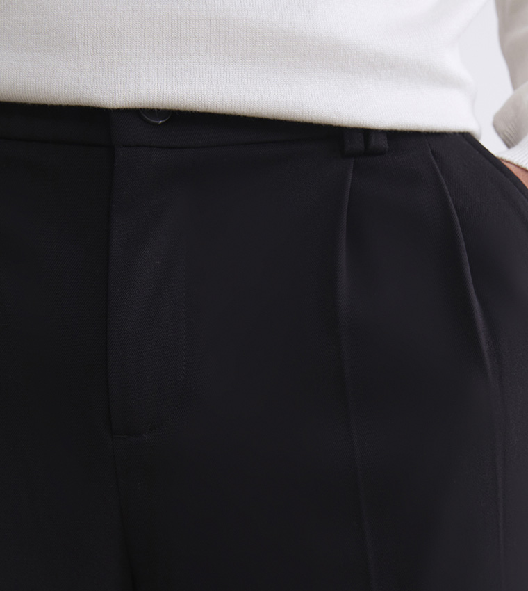 Mid Rise Relaxed Fit Trousers