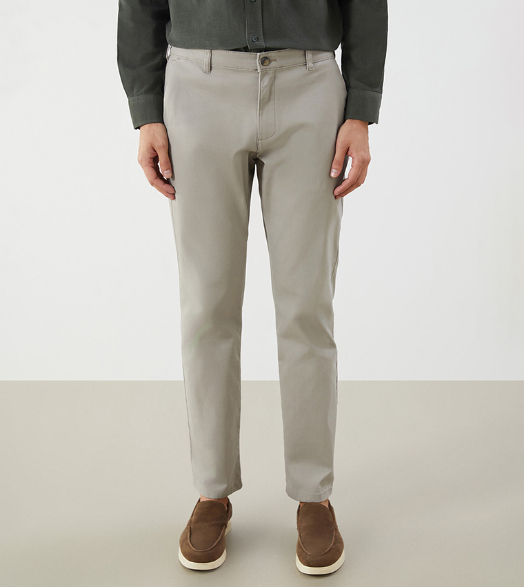 Solid Mid Rise Slim Fit Trousers