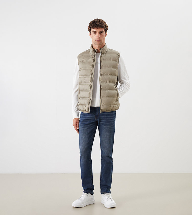 Solid Sleeveless Puffer Gilet