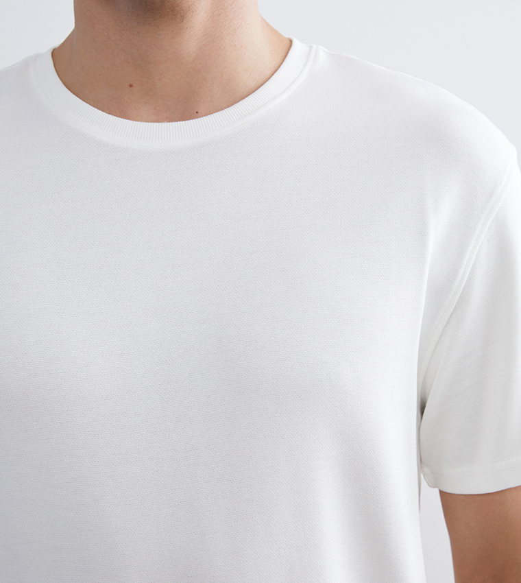 Solid Short Sleeves Casual T-Shirt