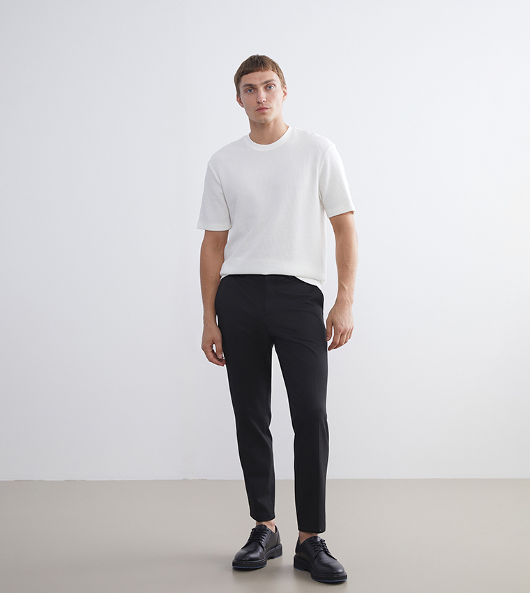 Textured Short Sleeves Casual T-Shirt