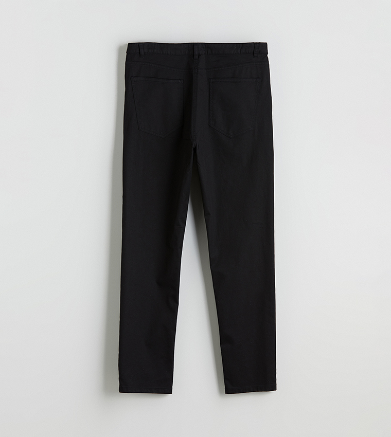 Solid Mid Rise Slim Fit Chinos