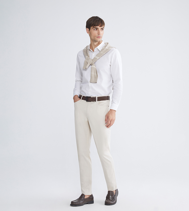 CLASSIC Solid Slim Fit Chino Trousers