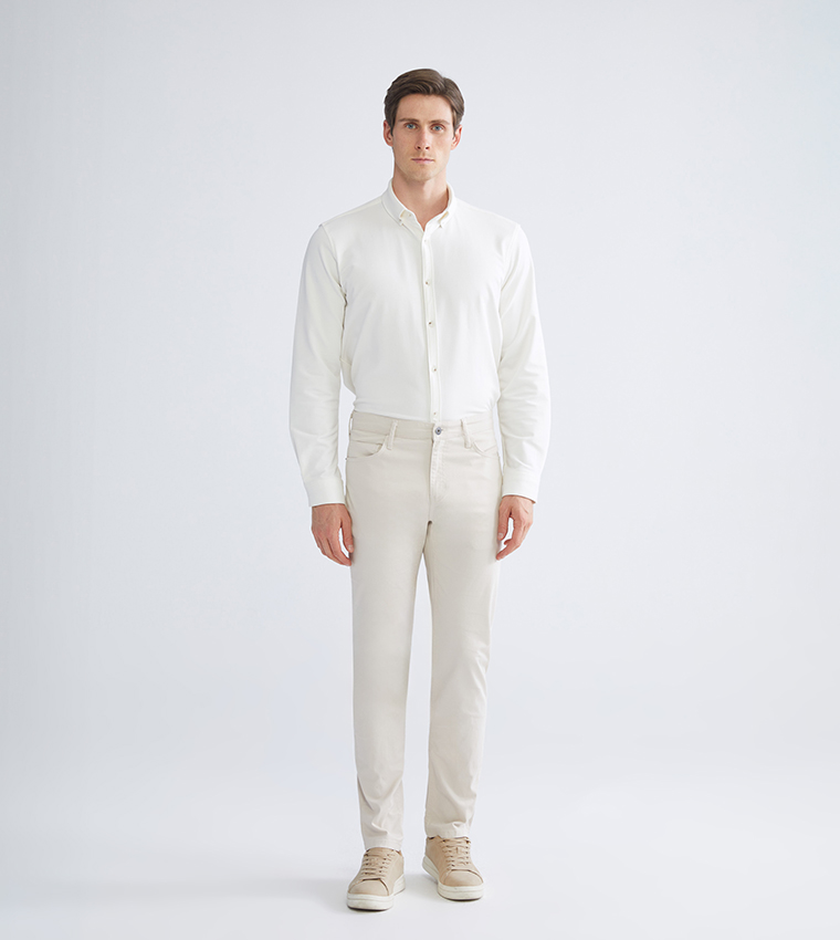 Solid Mid Rise Slim Fit Chinos
