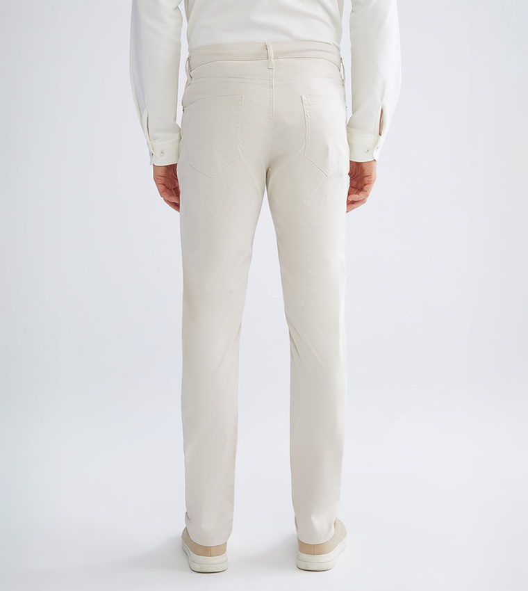 Solid Mid Rise Slim Fit Chinos
