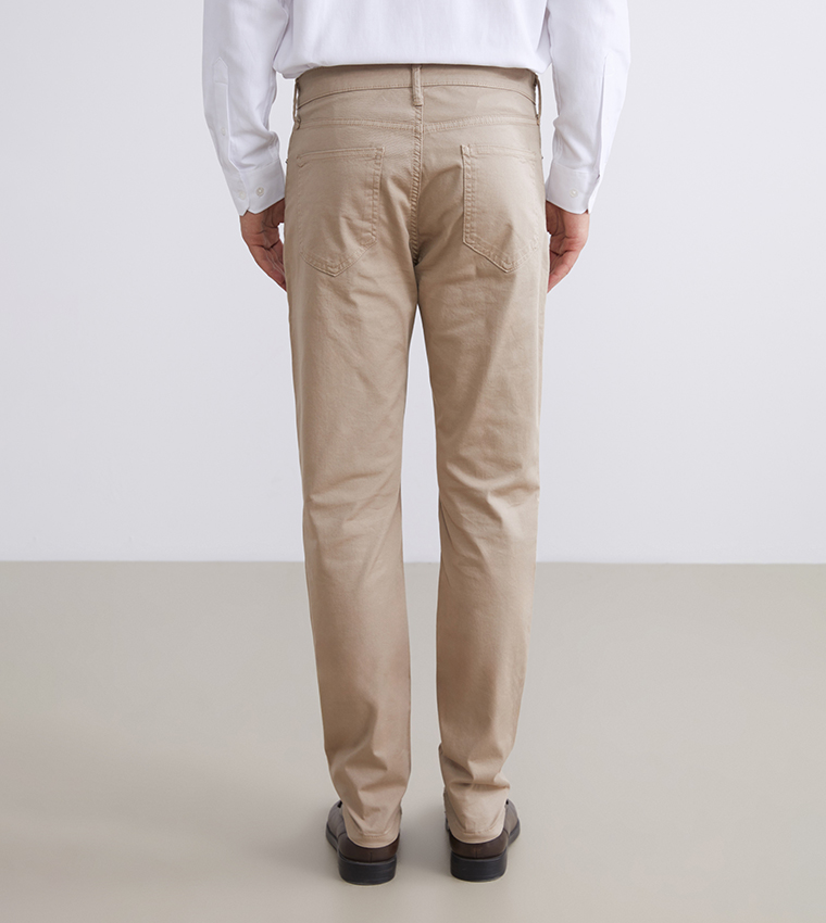 CLASSIC Solid Slim Fit Chino Trousers