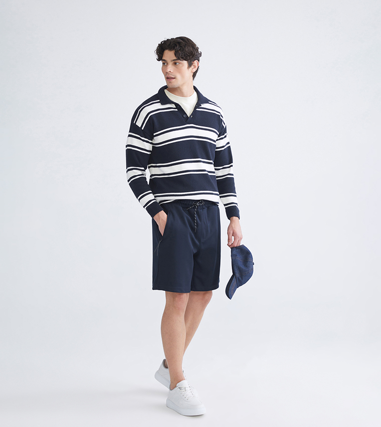 Drawstring Waist Casual Shorts