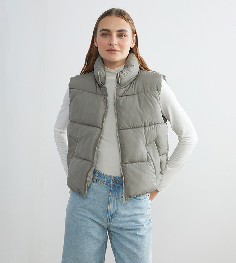 Quilted High-Neck Gilet