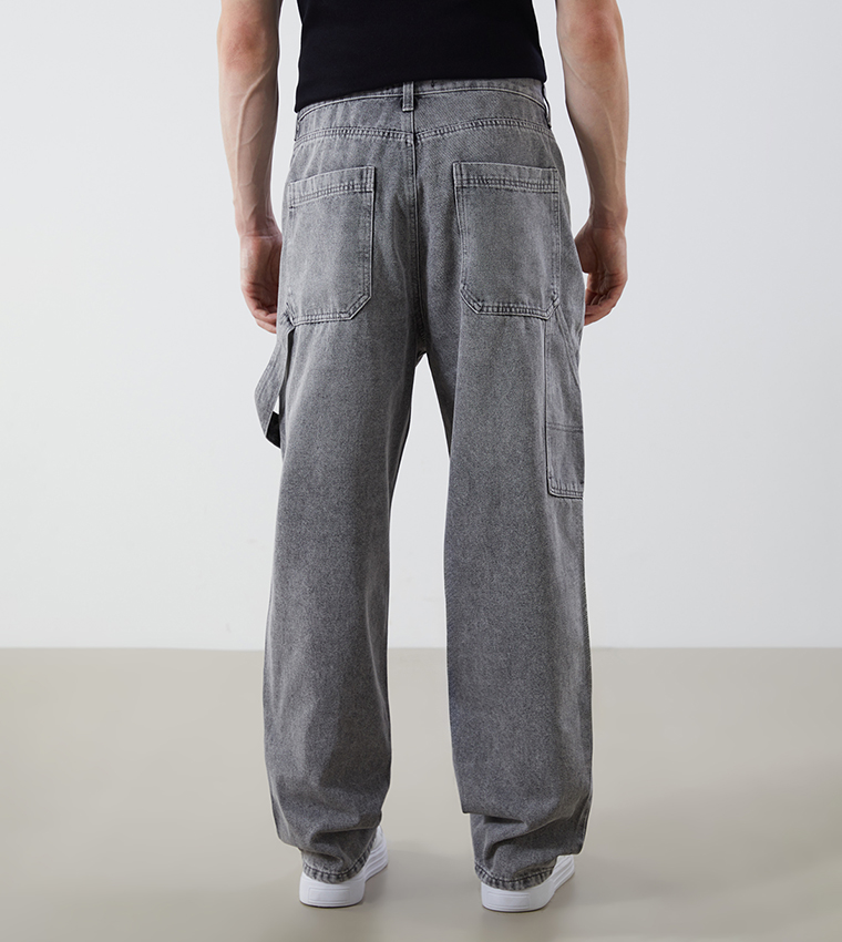 Washed Mid-Rise Baggy Jeans