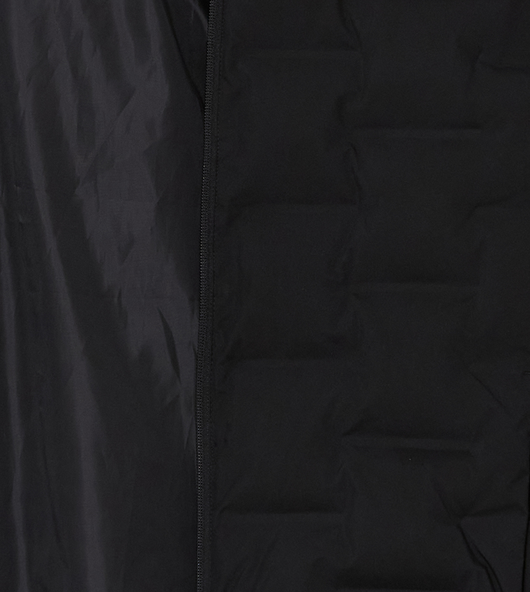 Solid Slim Fit Hooded Puffer Jacket