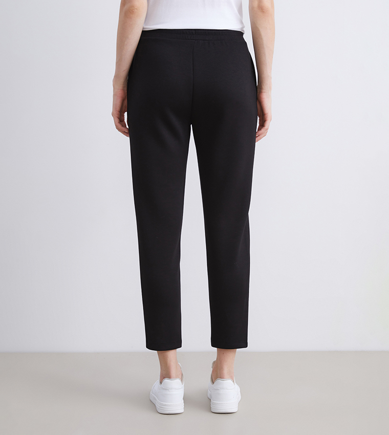 Drawstring Waist Slim Fit Sweatpants