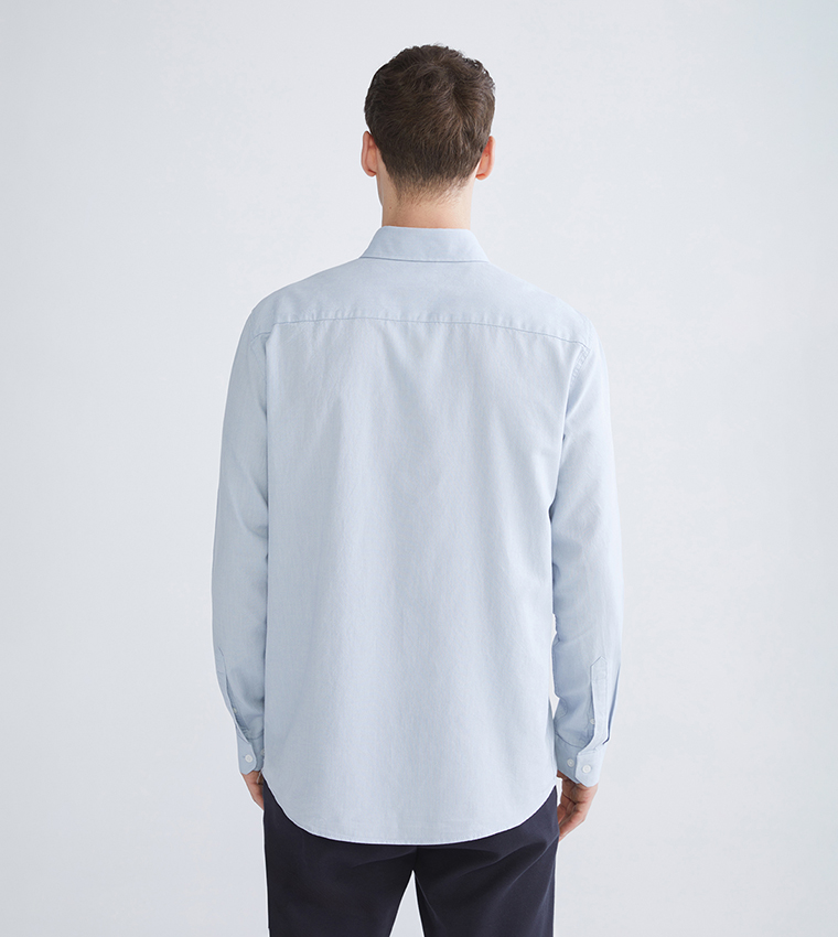 Solid Slim Fit Long Sleeves Oxford Shirt