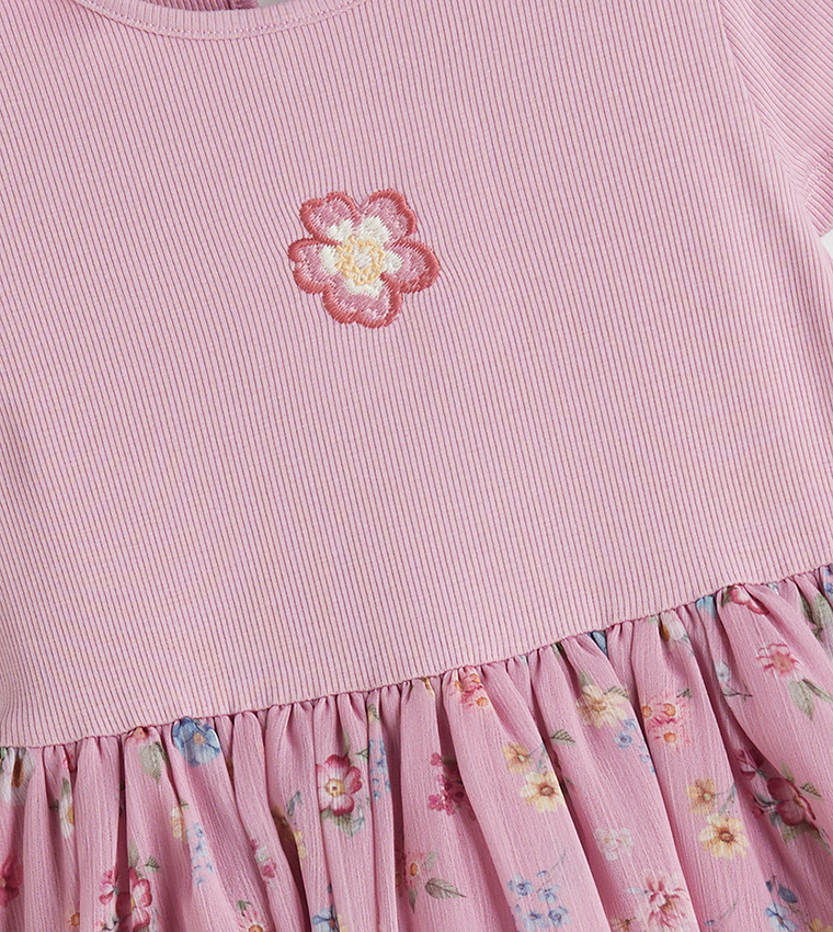 Embroidery Detail Printed Pleated Dress