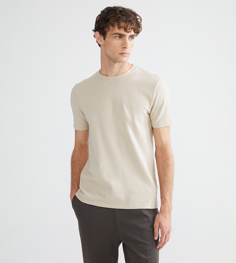 Textured Short Sleeves T-Shirt