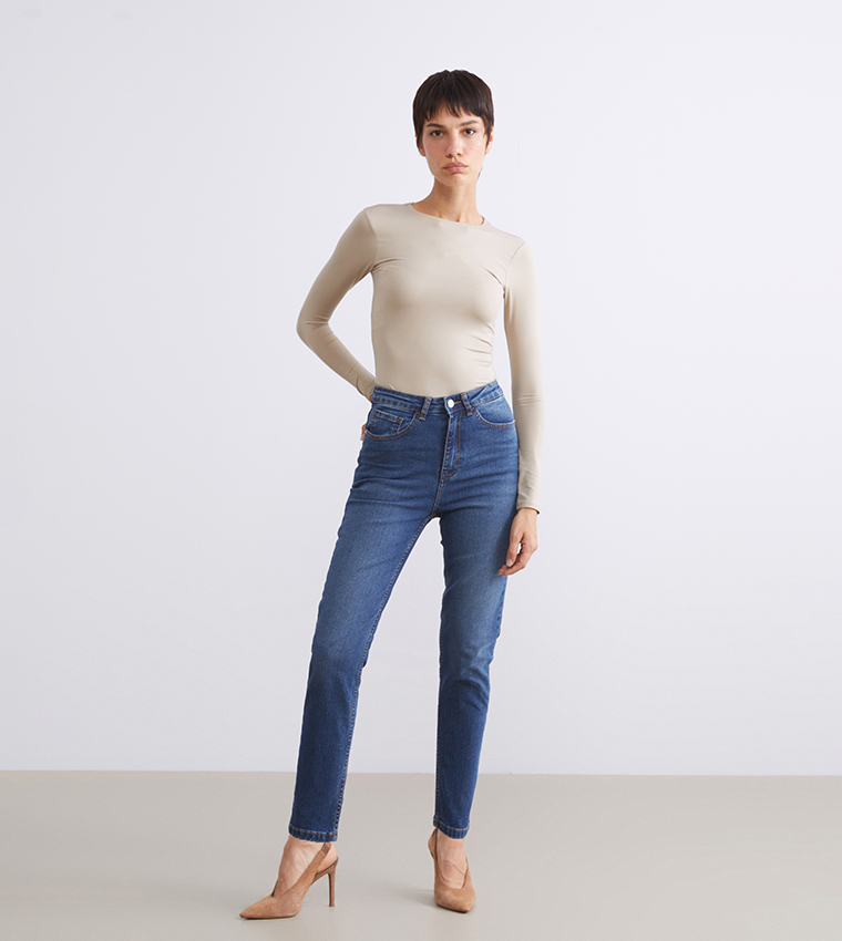 Washed High Waist Mom Fit Jeans