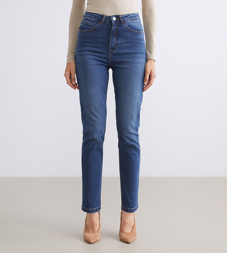 Washed High Waist Mom Fit Jeans
