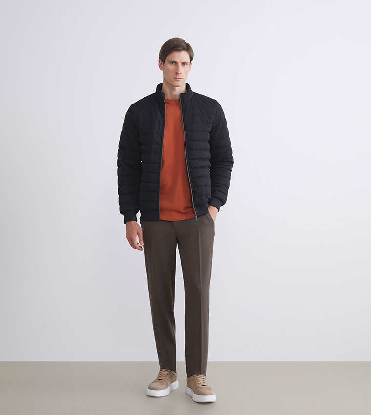 جاكيت رجالي بفر كم طويل بسحاب كامل 