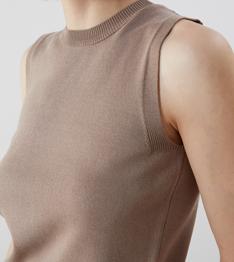 Solid Crew Neck Sweater Vest