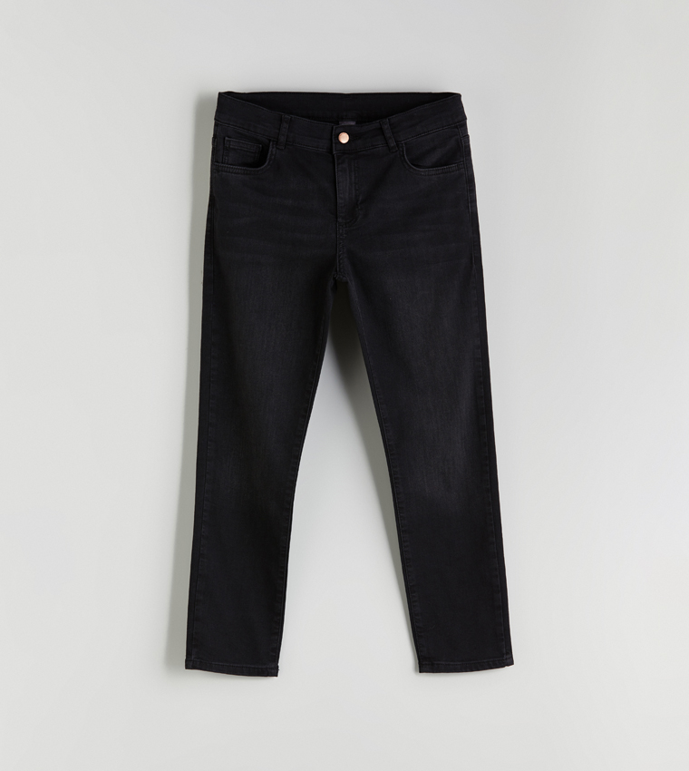 Faded Button-Closure Slim Fit Jeans