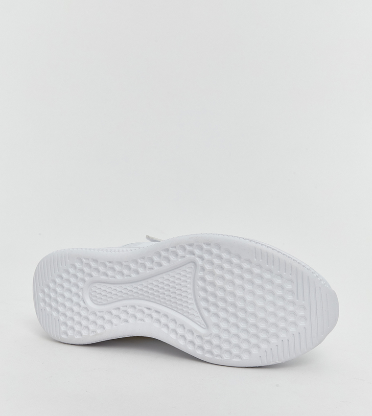 سنيكرز بشريط فليكرو 