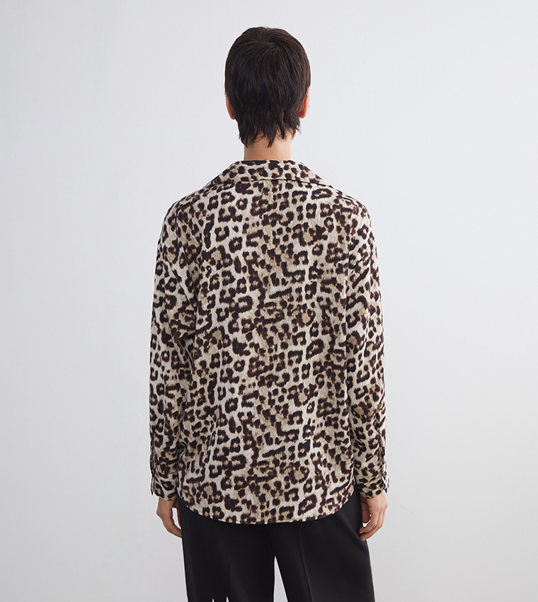 Leopard Print Long Sleeves Shirt