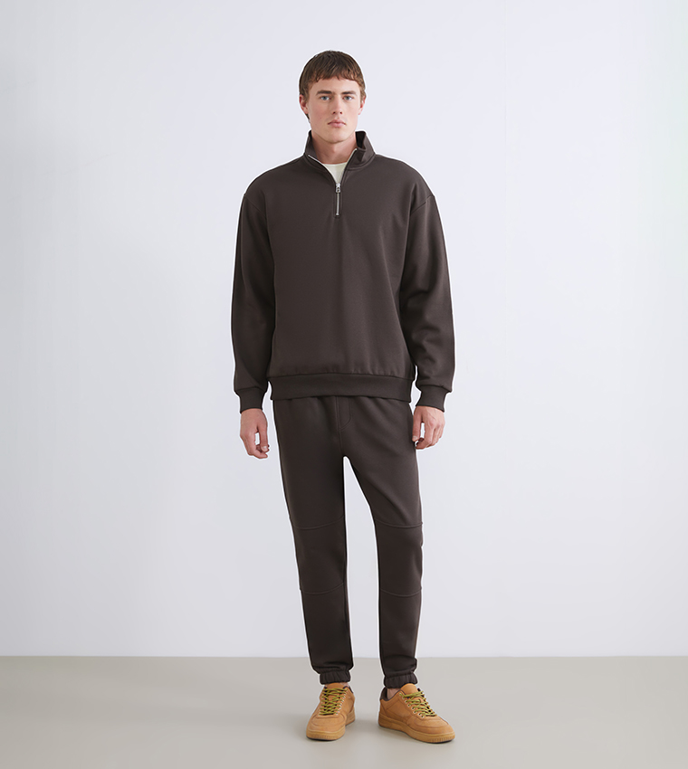 Half-Zipper High Neck Sweatshirt