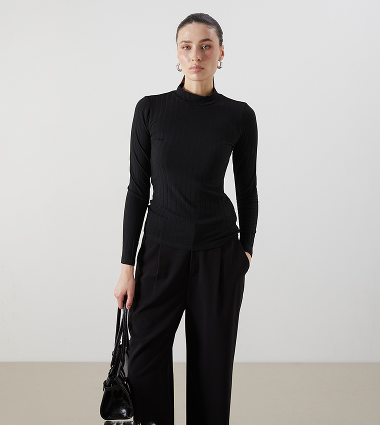 Ribbed Mock Neck T-Shirt