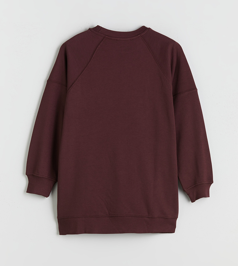 سويتشيرت أوفرسايز بطبعة وياقة مستديرة 