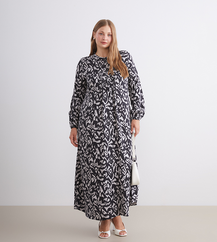 Printed Crew Neck A-Line Maxi Dress