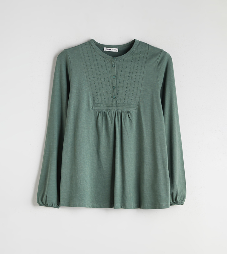 Embroidered Long Sleeves Top
