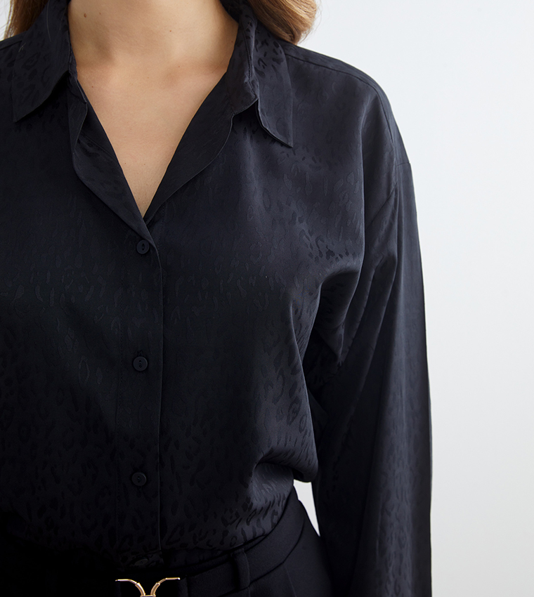 Textured Long Sleeves Shirt