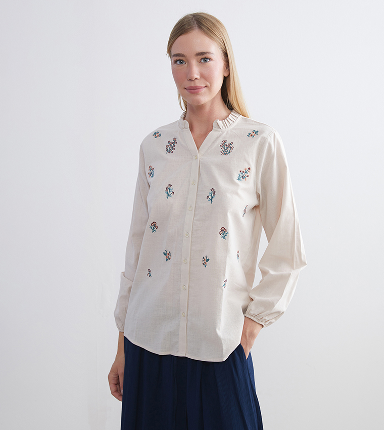 قميص مطرز كم طويل 