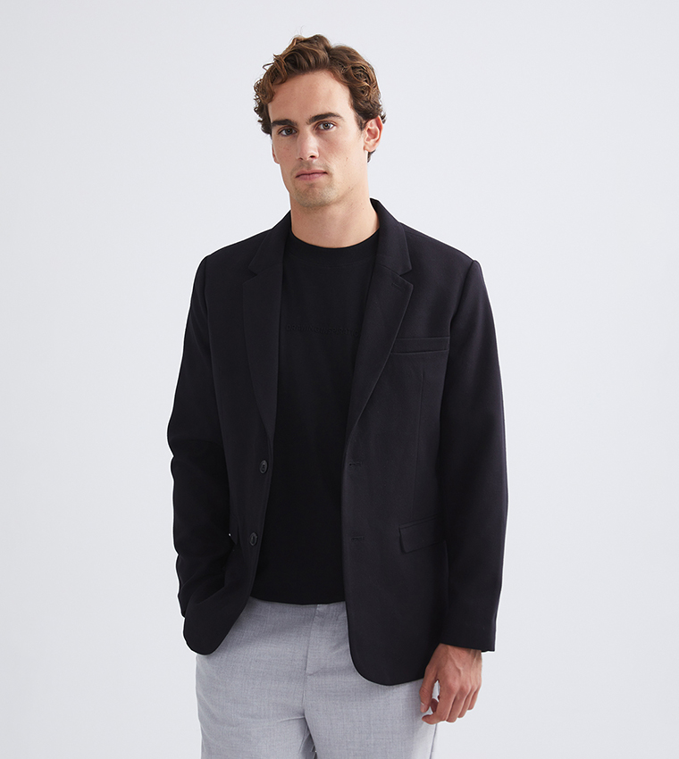 Solid Slim Fit Blazer