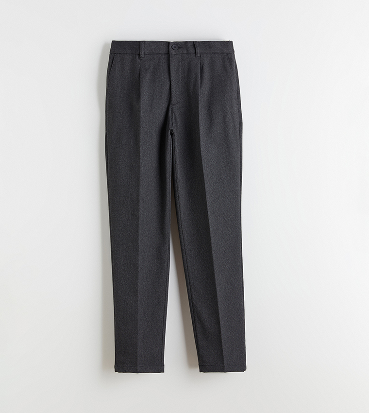 Solid Mid Rise Slim Fit Trousers