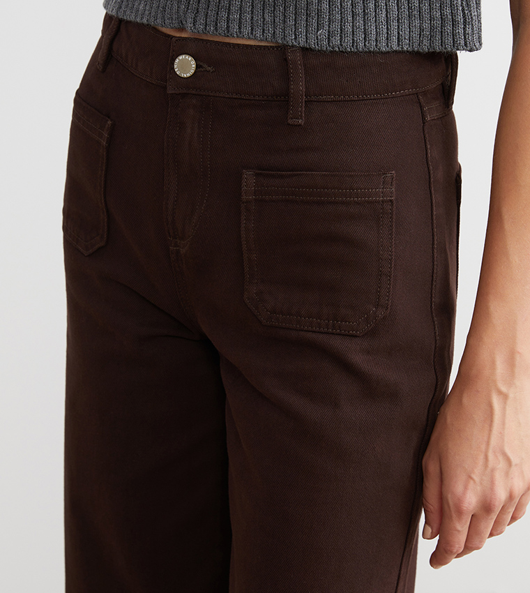 بنطال جينز واسع بخصر عالي 