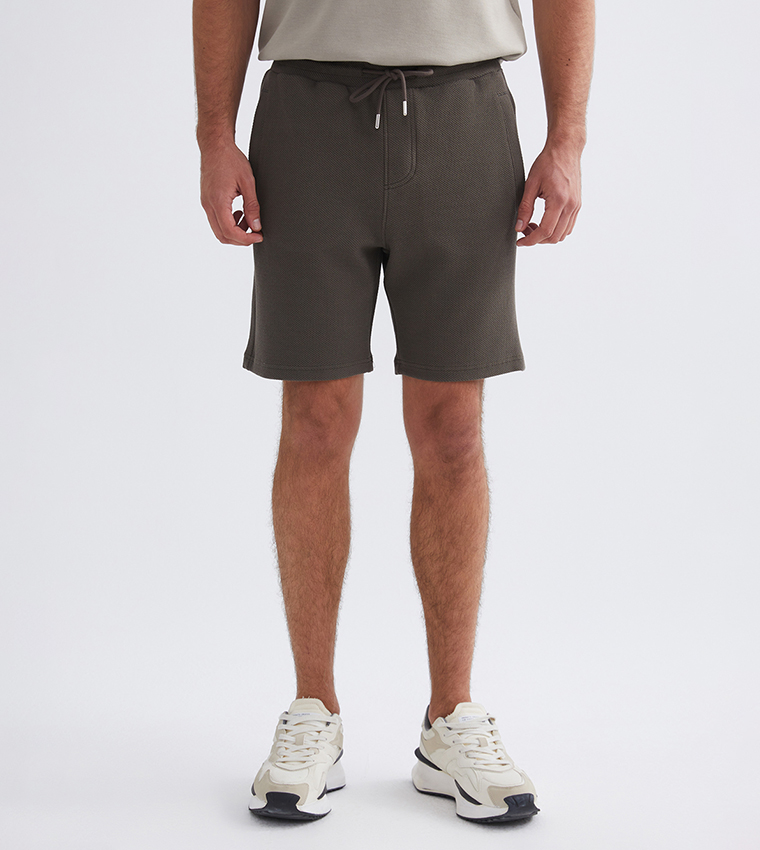 Drawstring Waist Casual Shorts
