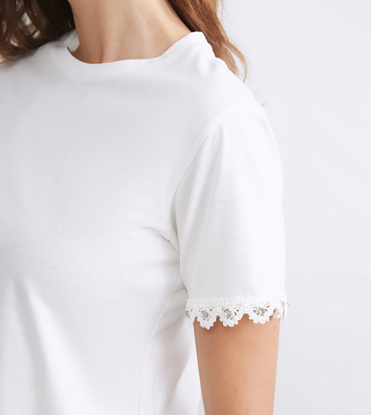 Lace Detail Short Sleeves T-Shirt