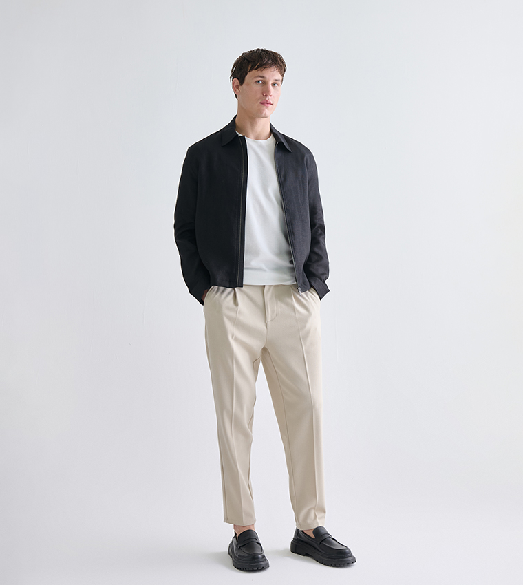 Solid Long Sleeves Collared Neck Jacket