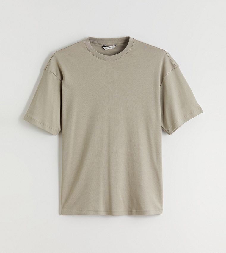 Solid Crew Neck T-Shirt