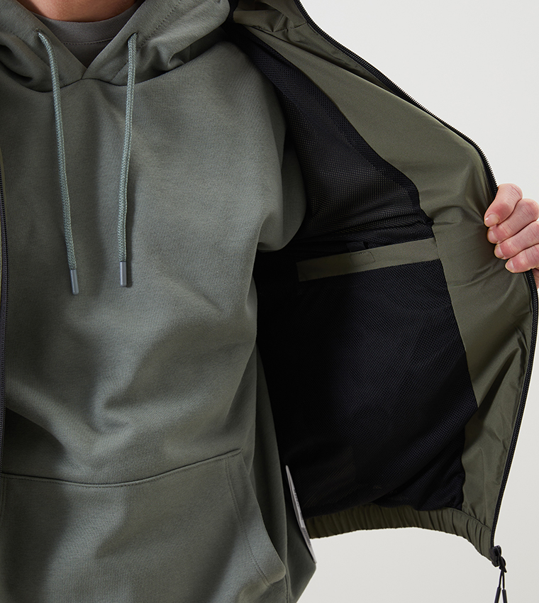 Solid Regular Fit Hooded Raincoat