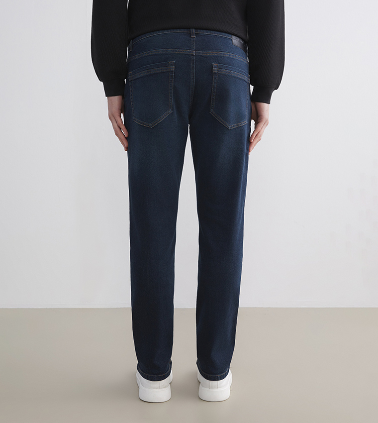 779 Washed Mid Rise Straight Fit Jeans