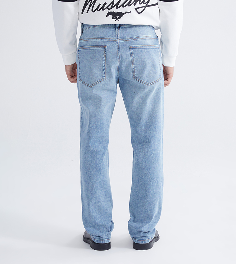 779 Washed Mid Rise Regular Fit Jeans