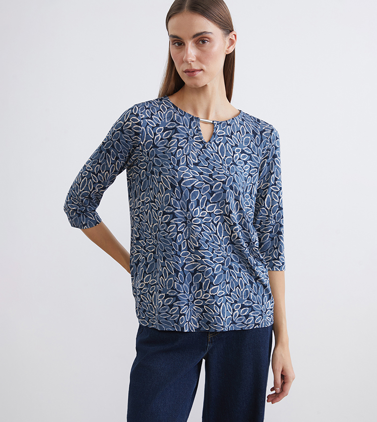 Patterned Crew Neck Top