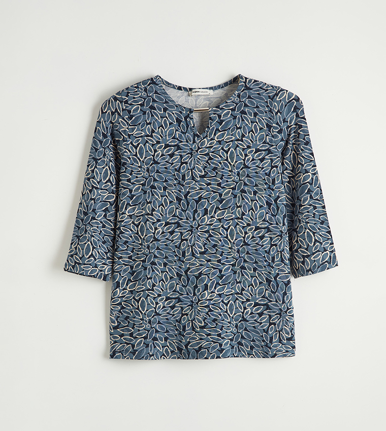 Patterned Crew Neck Top